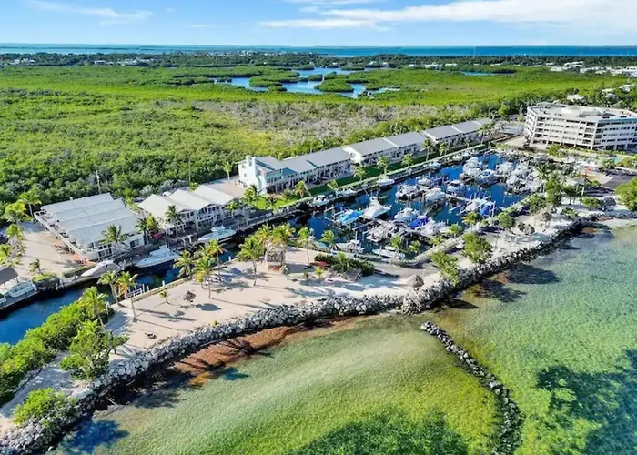 Kawama R5 In Key Largo, Beach, Lagoon, Pools, Tennis, Free Bikes And Canoes
